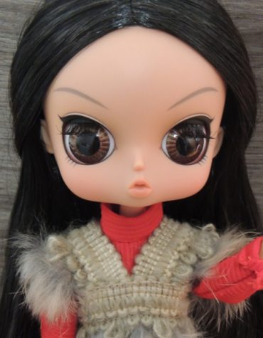 Bonecando: Esmeralda, Byul Tiger Lily