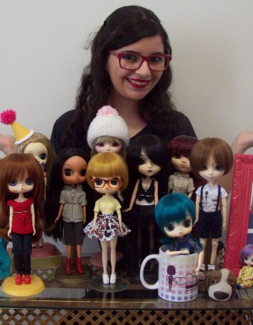 Mas… Você brinca de boneca?