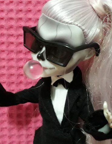 Bonecando: Zomby Gaga Bonecando: Zomby Gaga