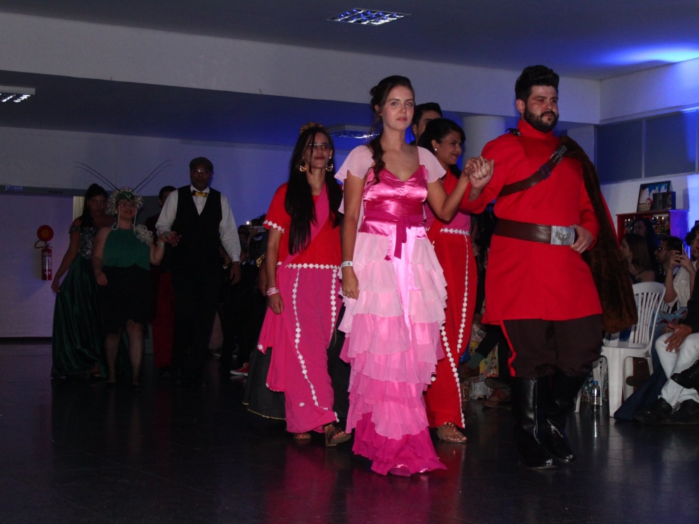 Hogsmeeting 2018 - Ano 4: O Baile de Inverno