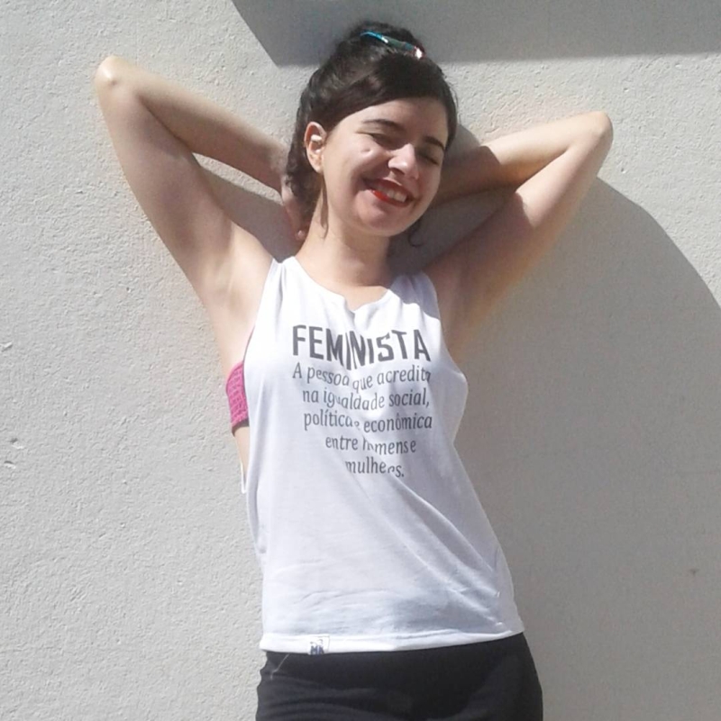 Usando moda praia no dia a dia