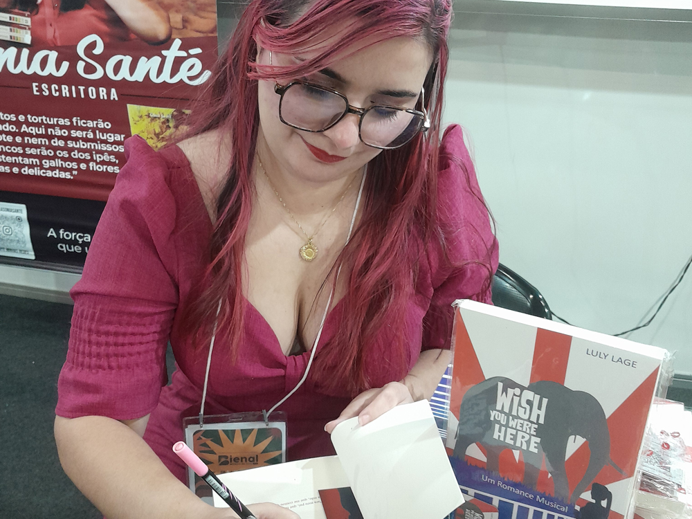 Bienal Mineira do Livro 2025: participei como escritora pela 1ª vez! Bienal Mineira do Livro 2025: participei como escritora pela 1ª vez!