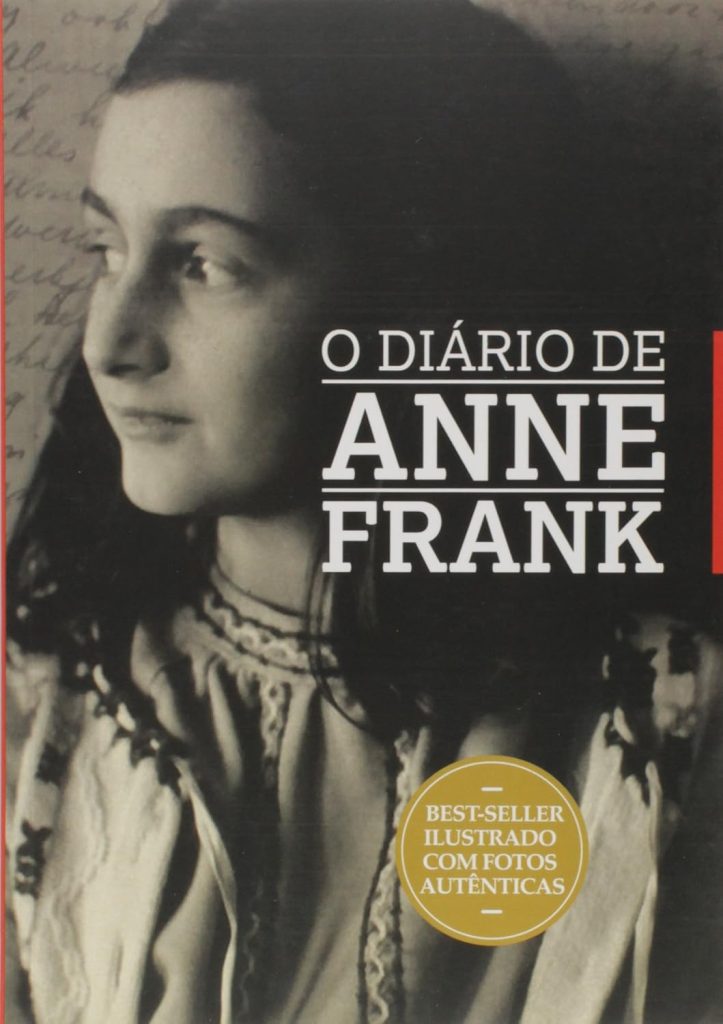 Capa de O Diário de Anne Frank, onde uma foto da garota em preto e branco está ao fundo, com o título em branco na sua frente